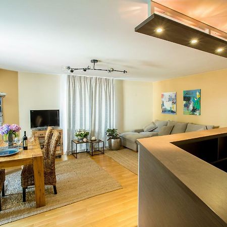 Este Apart 5 - Top Center Apartman Szófia Kültér fotó